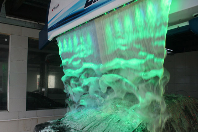 The Pros And Cons Of Using An Automatic Car Wash